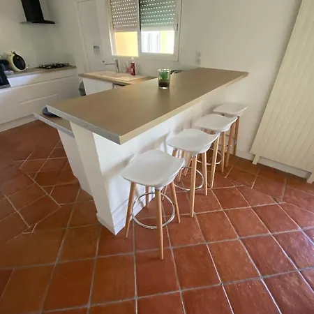 Dom wakacyjny Maison A Deux Pas De Perigueux Quartier Calme. *